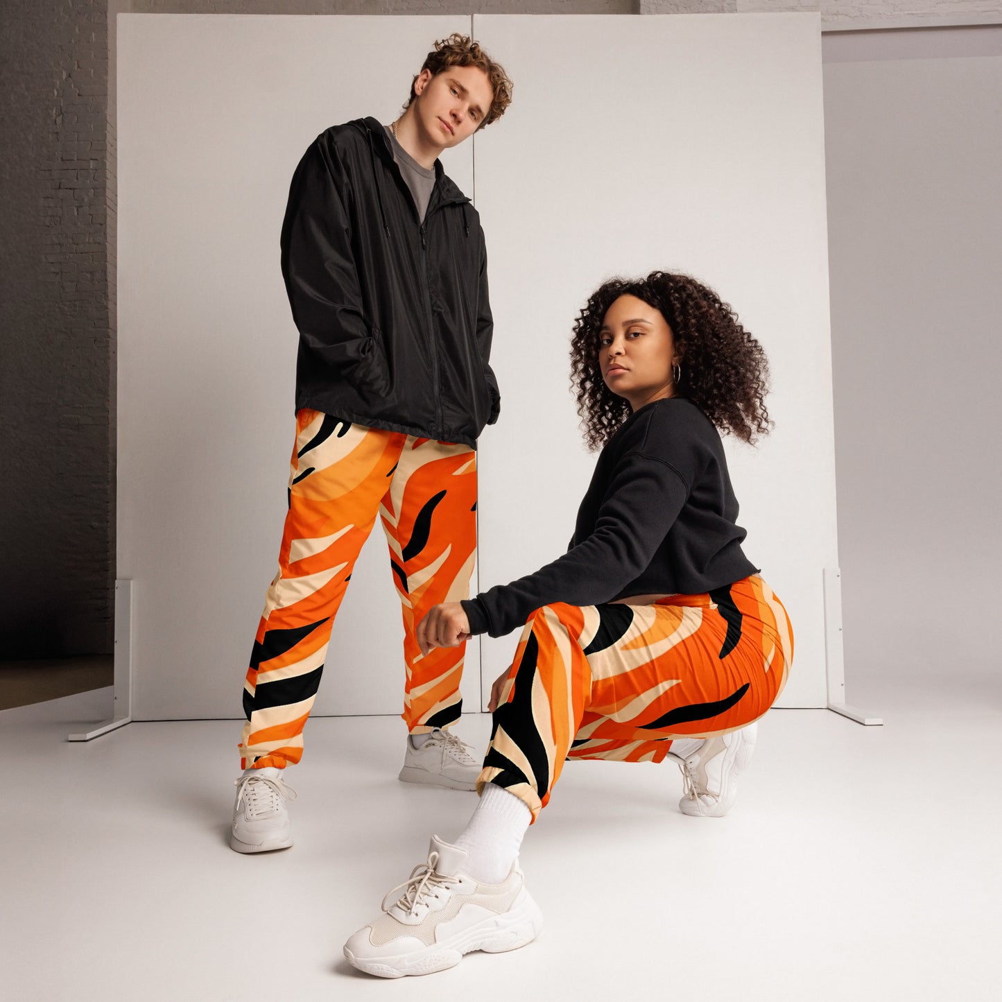 UNISEX TRACK PANTS